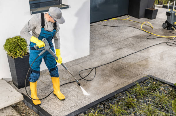 Best Sidewalk Pressure Washing  in Rutgers University Busch Campus, NJ